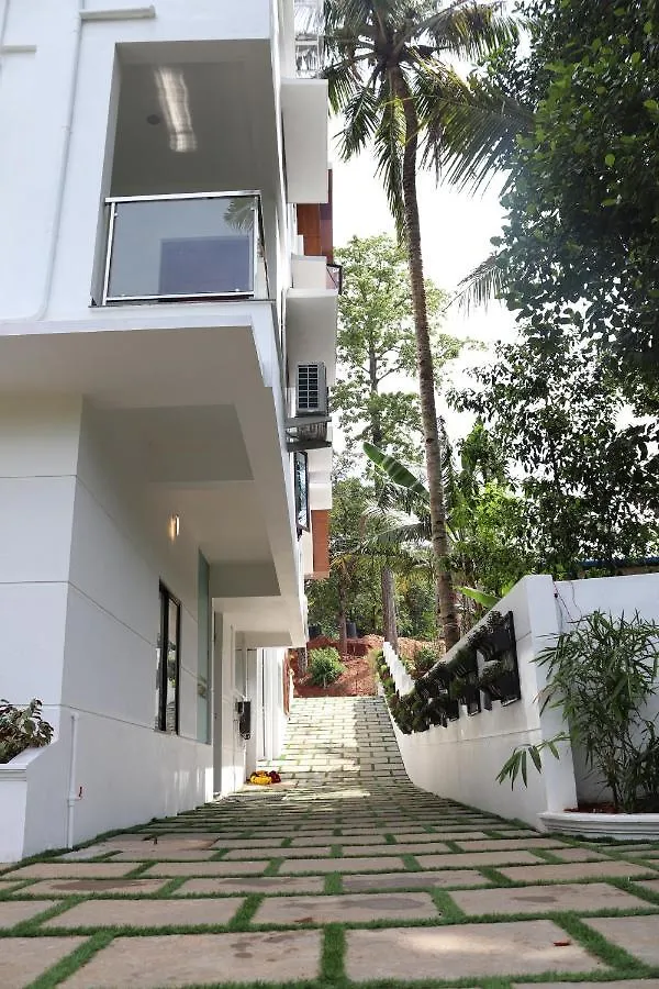 Thenmala Hormuz Inn Kolattupuzha 0*,