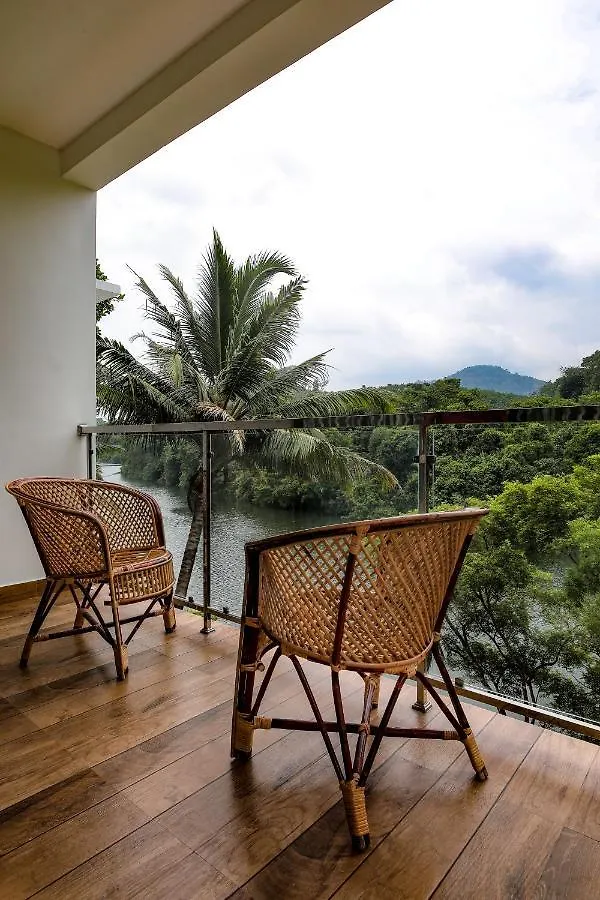 Thenmala Hormuz Inn Kolattupuzha Resort